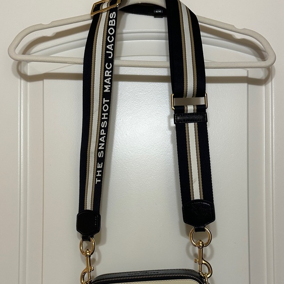 Marc Jacobs Tan Snapshot Bag - Picture 3 of 5